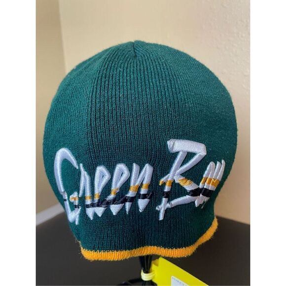 Green Bay Packers Beanie Acrylic Stretch Winter Hat Unisex - Picture 1 of 6